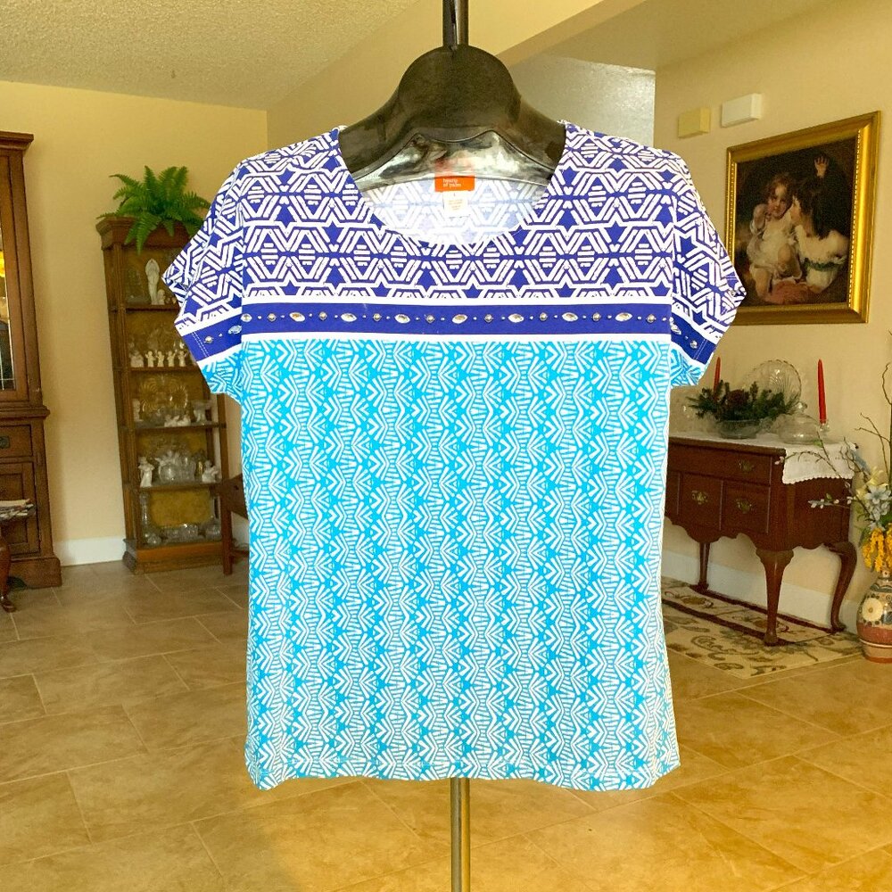 NWOT Hearts of Palm Navy and Aqua Embellished T-shirt size Large
